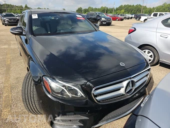 2019 Mercedes-Benz E 450 4MATIC Sedan – miniatura 2