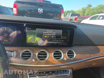 2019 Mercedes-Benz E 450 4MATIC Sedan - miniatura 11