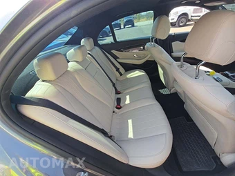 2019 Mercedes-Benz E 450 4MATIC Sedan - miniatura 16