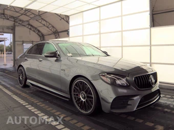 2019 Mercedes-Benz E 450 4MATIC Sedan - miniatura 3