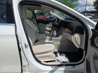 2019 Mercedes-Benz E 450 4MATIC Sedan – miniatura 15