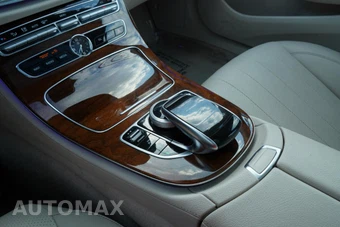 2019 Mercedes-Benz E 450 4MATIC Wagon - miniatura 38