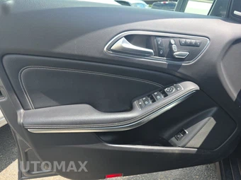 2019 Mercedes-Benz GLA 250 4MATIC – miniatura 9