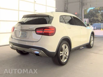 2019 Mercedes-Benz GLA 250 4MATIC - miniatura 4