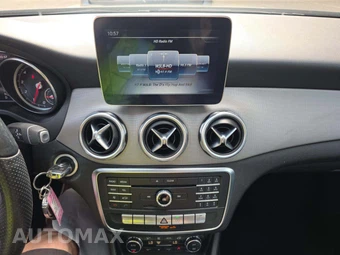 2019 Mercedes-Benz GLA 250 4MATIC – miniatura 10