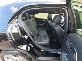 2019 Mercedes-Benz GLA 250 4MATIC – miniatura 16