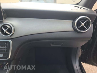 2019 Mercedes-Benz GLA 250 4MATIC – miniatura 19