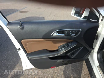 2019 Mercedes-Benz GLA 250 4MATIC – miniatura 9