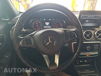 2019 Mercedes-Benz GLA 250 4MATIC - miniatura 10