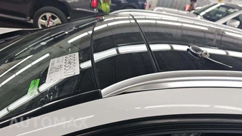 2019 Mercedes-Benz GLA 250 4MATIC - miniatura 17