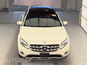 2019 Mercedes-Benz GLA 250 4MATIC - miniatura 2