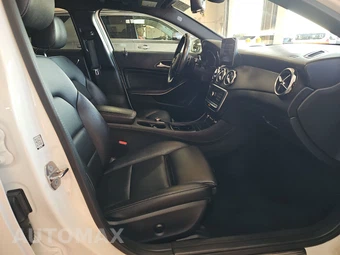 2019 Mercedes-Benz GLA 250 4MATIC - miniatura 8