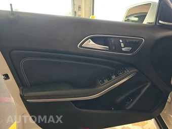 2019 Mercedes-Benz GLA 250 4MATIC - miniatura 9