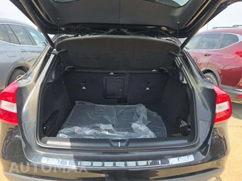 2019 Mercedes-Benz GLA 250 4MATIC – miniatura 11