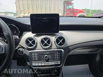 2019 Mercedes-Benz GLA 250 4MATIC – miniatura 7