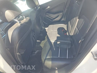 2019 Mercedes-Benz GLA 250 4MATIC – miniatura 13