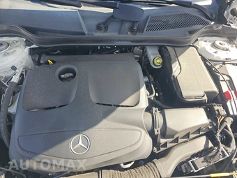 2019 Mercedes-Benz GLA 250 4MATIC – miniatura 15
