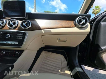 2019 Mercedes-Benz GLA 250 – miniatura 16