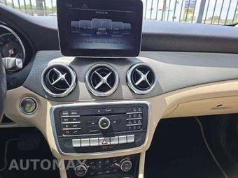 2019 Mercedes-Benz GLA 250 - miniatura 11