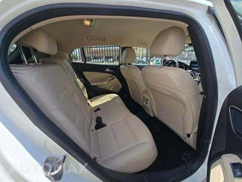 2019 Mercedes-Benz GLA 250 - miniatura 17