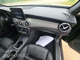 2019 Mercedes-Benz GLA 250 – miniatura 16
