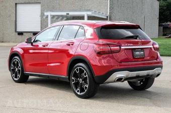 2019 Mercedes-Benz GLA 250 - miniatura 11