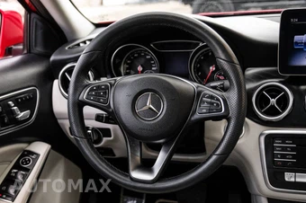 2019 Mercedes-Benz GLA 250 - miniatura 17