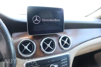 2019 Mercedes-Benz GLA 250 - miniatura 8