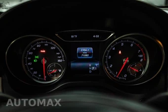 2019 Mercedes-Benz GLA 250 - miniatura 18