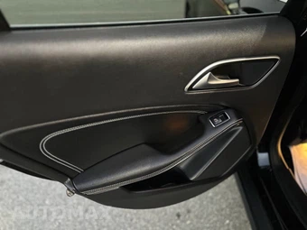 2019 Mercedes-Benz GLA 250 - miniatura 26