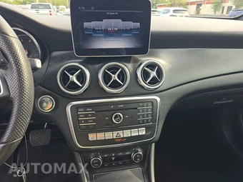 2019 Mercedes-Benz GLA 250 - miniatura 11