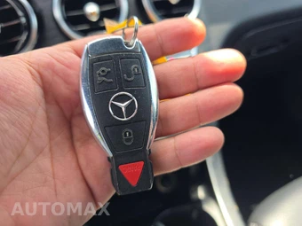 2019 Mercedes-Benz GLC 300 4MATIC – miniatura 5