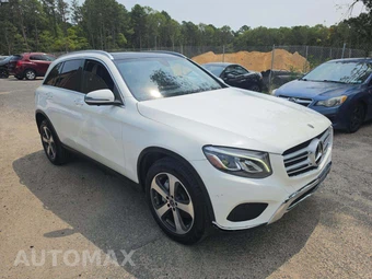 2019 Mercedes-Benz GLC 300 4MATIC - miniatura 4