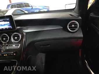 2019 Mercedes-Benz GLC 300 4MATIC – miniatura 19