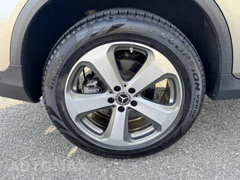 2019 Mercedes-Benz GLC 300 4MATIC - miniatura 18