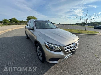 2019 Mercedes-Benz GLC 300 4MATIC - miniatura 3