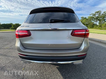 2019 Mercedes-Benz GLC 300 4MATIC - miniatura 6
