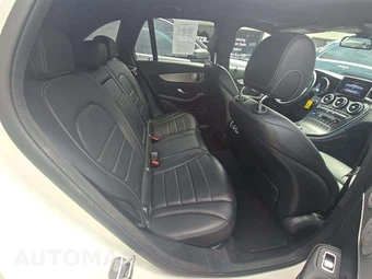 2019 Mercedes-Benz GLC 300 4MATIC – miniatura 16