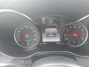 2019 Mercedes-Benz GLC 300 4MATIC – miniatura 9