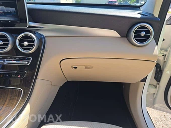 2019 Mercedes-Benz GLC 300 4MATIC – miniatura 19