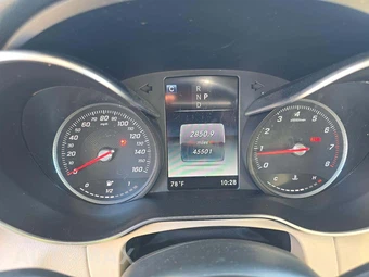 2019 Mercedes-Benz GLC 300 4MATIC – miniatura 9
