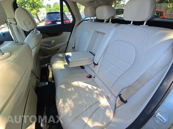 2019 Mercedes-Benz GLC 300 4MATIC – miniatura 13