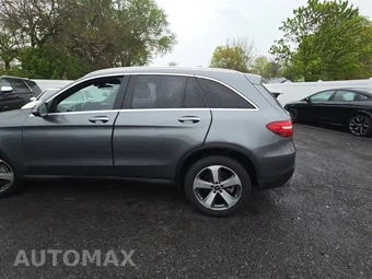 2019 Mercedes-Benz GLC 300 4MATIC – miniatura 3