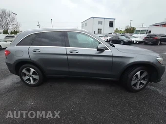 2019 Mercedes-Benz GLC 300 4MATIC – miniatura 5