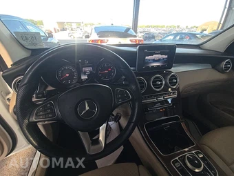 2019 Mercedes-Benz GLC 300 4MATIC – miniatura 11