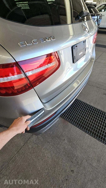 2019 Mercedes-Benz GLC 300 4MATIC – miniatura 31