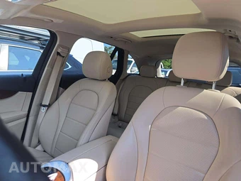 2019 Mercedes-Benz GLC 300 4MATIC – miniatura 11