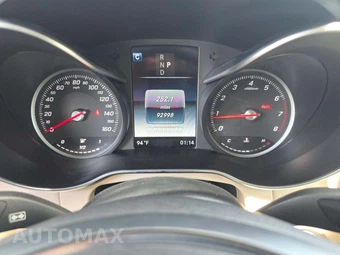 2019 Mercedes-Benz GLC 300 4MATIC – miniatura 6