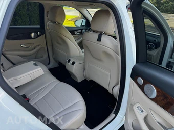 2019 Mercedes-Benz GLC 300 4MATIC - miniatura 17