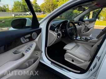 2019 Mercedes-Benz GLC 300 4MATIC - miniatura 20